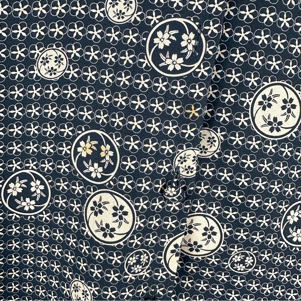 Vintage 100% Silk Black Floral Patterned Button-Up Shirt Anne Namba - Picture 10 of 11